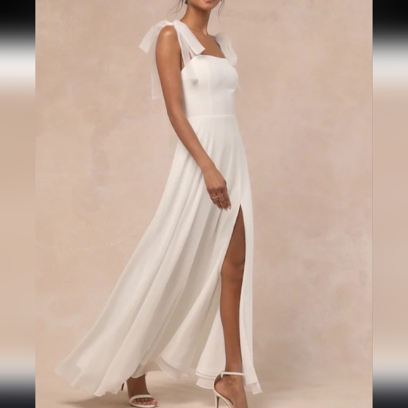 Lulus,Radiant Romance White Tie-Strap Maxi Dress,Small - inbetweenathome.nl